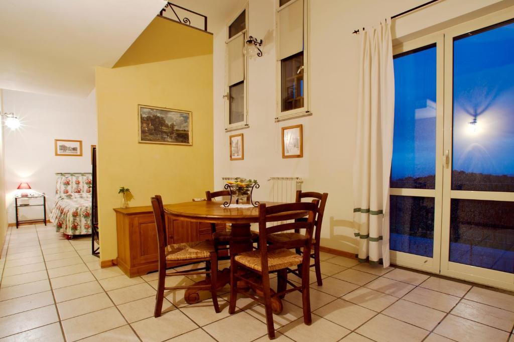 Agriturismo Valle Siriaca Castelnuovo Di Porto Rum bild